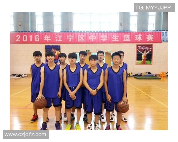 上海篮球队实力强劲跻身个人能力排行榜第三名引发关注 上海篮球队实力强劲跻身个人能力排行榜第三名引发关注