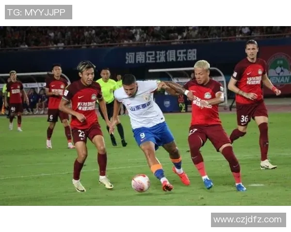 西安足球队在钻石联赛中的团队协作表现分析与点评 西安足球队在钻石联赛中的团队协作表现分析与点评